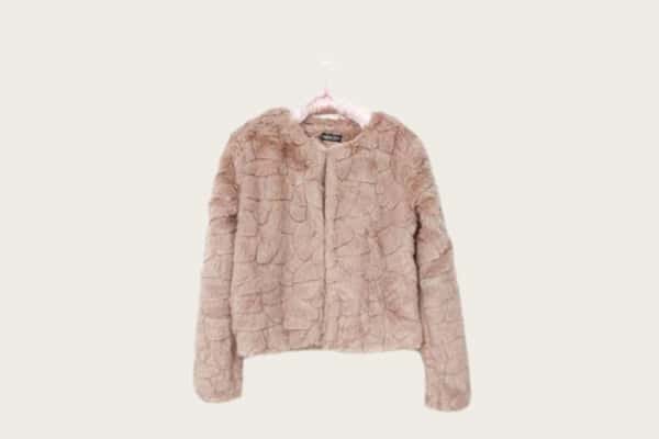 东莞回收品牌衣服