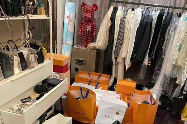 东莞回收一线品牌衣服